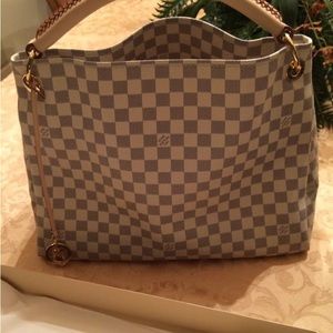 Louis Vuitton purse, Medium, white and beige color